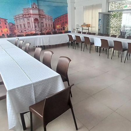 Hotel En Bogota - Fontana Di Trevi Экстерьер фото